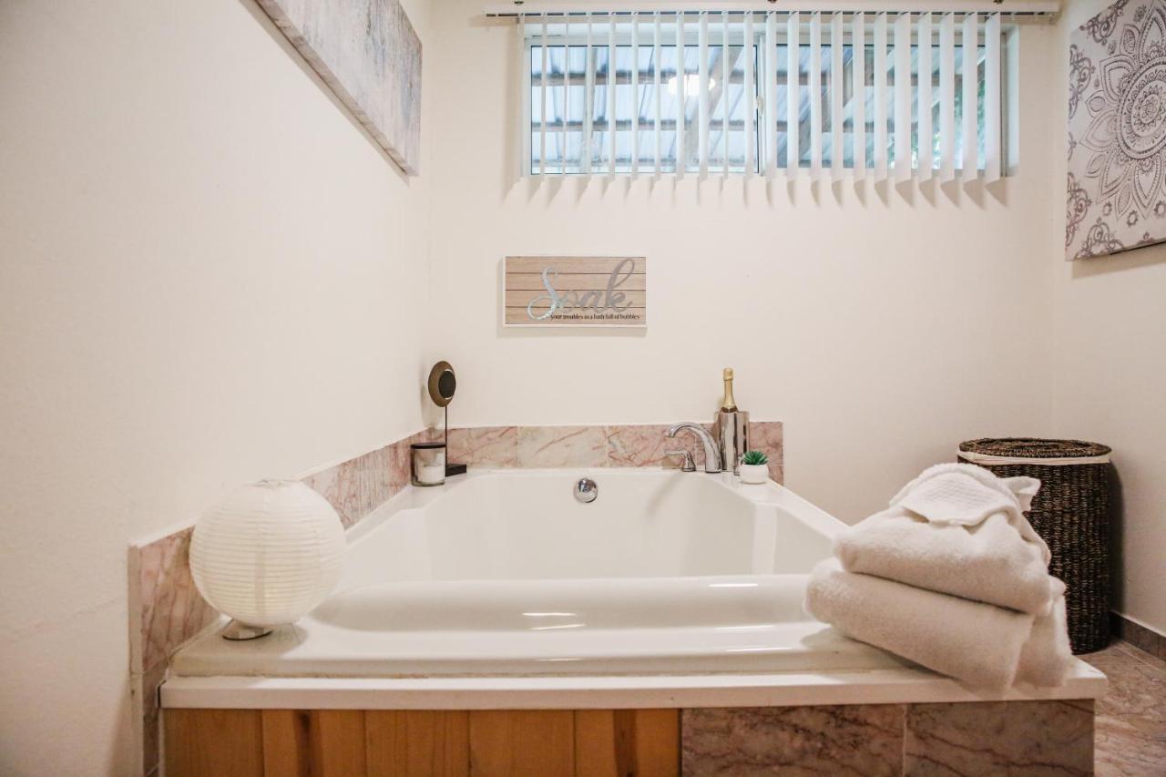 Moonlight Cottage - Your Romantic & Scenic Escape Sevierville Buitenkant foto