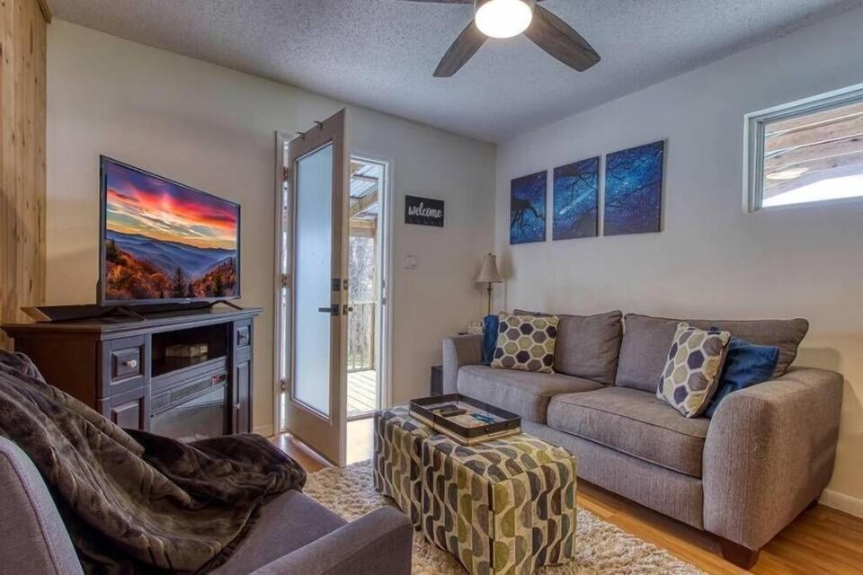 Moonlight Cottage - Your Romantic & Scenic Escape Sevierville Buitenkant foto